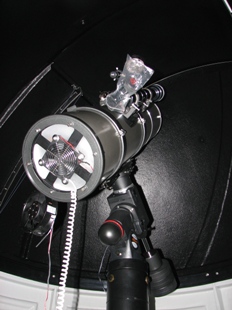 17.09.2007-Das fertig installierte Teleskop.