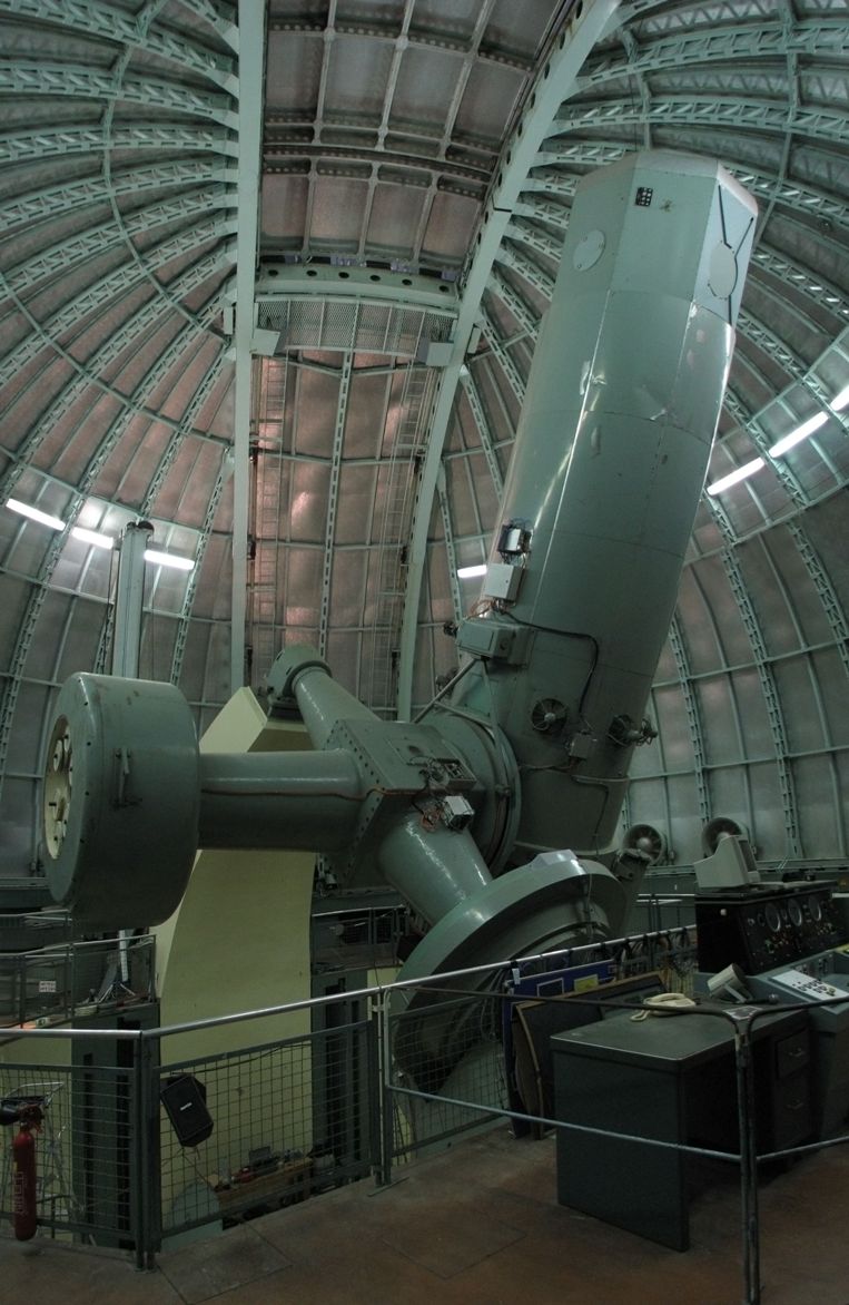 Front View of the 1.93m Reflector of Haute du Provence Observatoire - click on image for high resolution Panorama