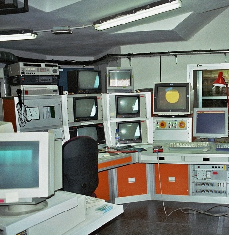 Steuerraum im Celeostaten Pyramidengeb�ude.