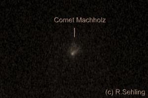 comet Machholz on 2005, January 04 recorded with 10inch Newton.summary pic expect by Giotto1.42