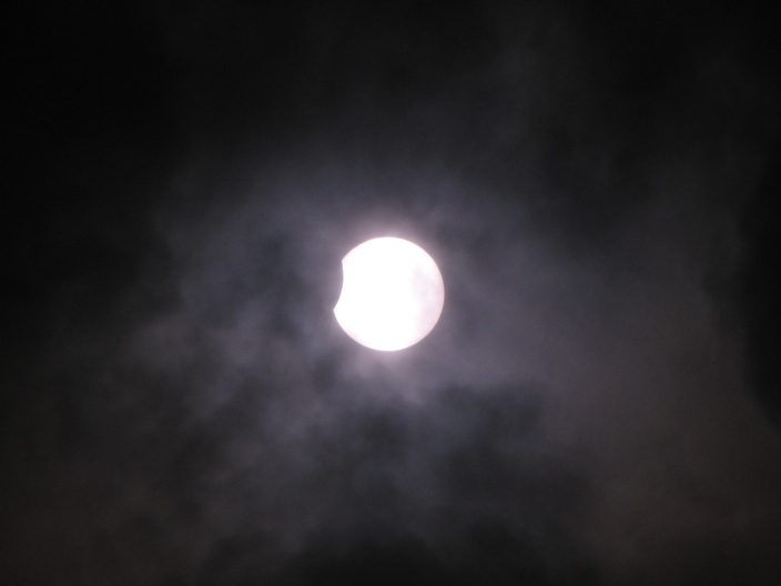 Sonne um 12:14Uhr MESZ